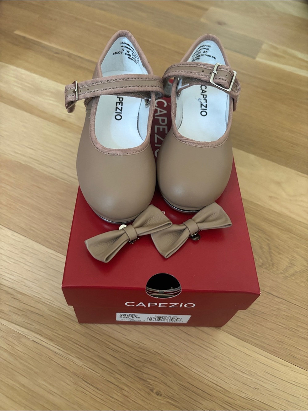 Capezio Girls' Tan Mary Jane Tap Shoes with Removable Bows